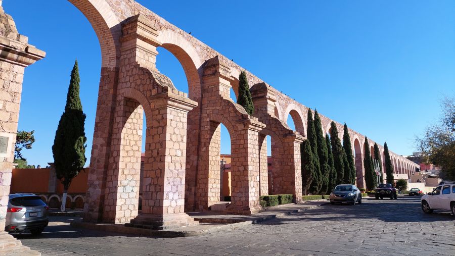 Zacatecas ville rose comme son acqueduc