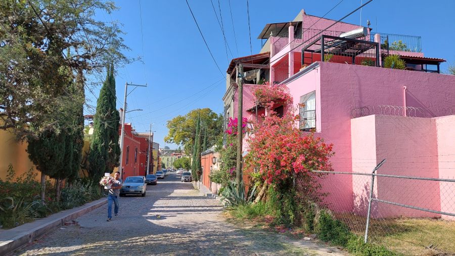 San Miguel de Allende encore une ville aux rues chatoyantes
