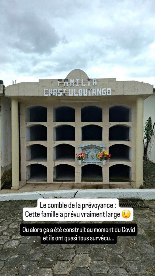 cimetière de Puyo : caveaux