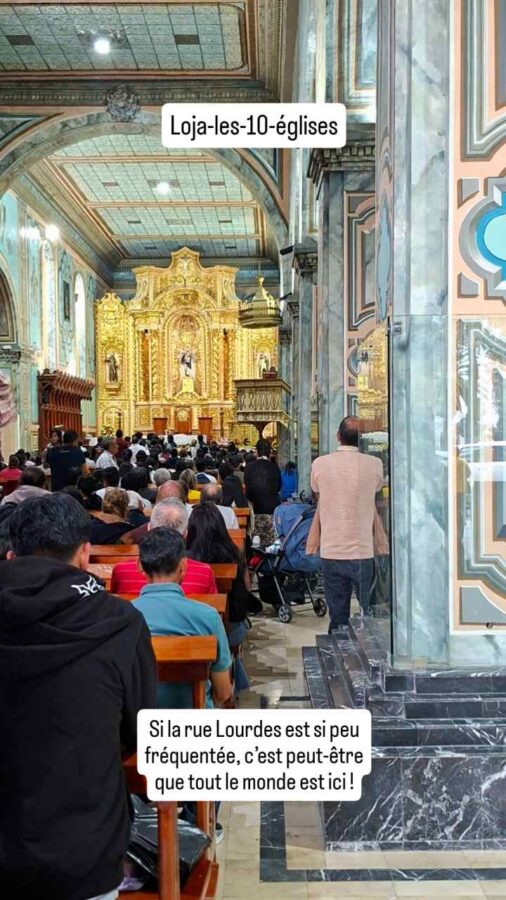 Loja, Équateur : intérieur d'une église