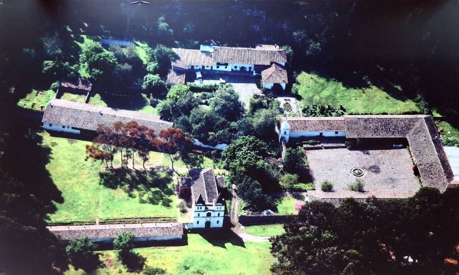 L'Hacienda Guachalá en vue aérienne