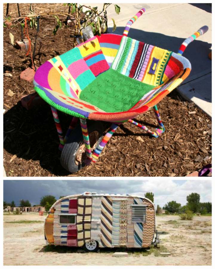 Tricot graffiti ou yarn bombing, brouette et caravane