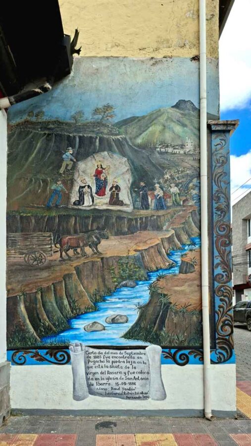 San Antonio de Ibarra, Équateur : fresque murale sur le mur de l'église
