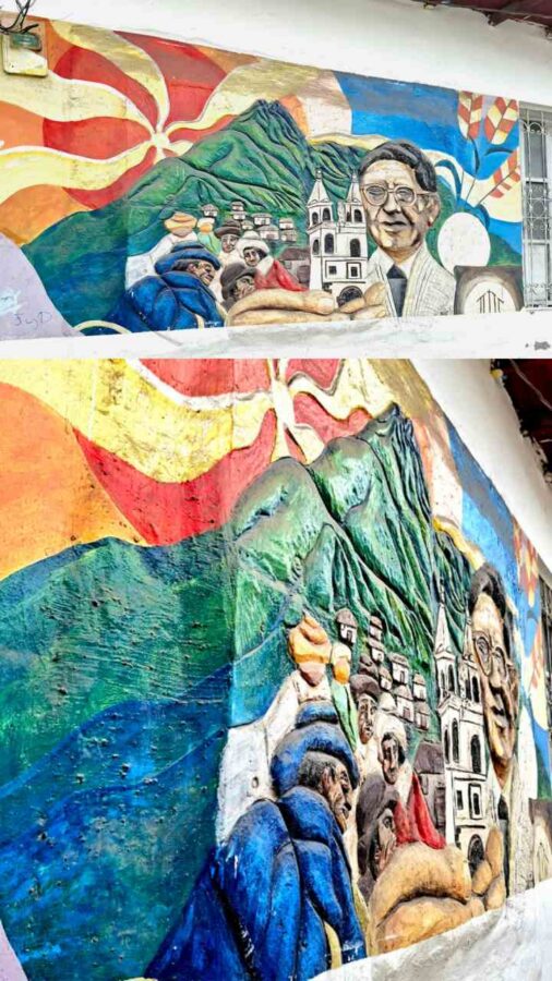San Antonio de Ibarra, Équateur : fresque murale en relief