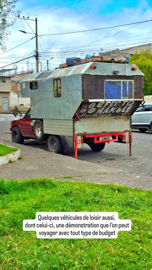 Véhicules équatoriens : un pick-up cellule de voyageurs nomades
