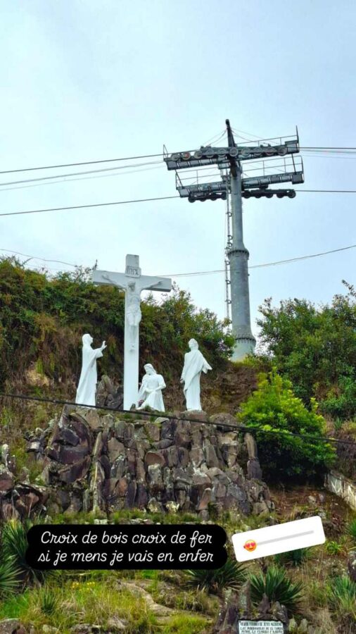 Téléphérique d'Ipiales en Colombie : expression à découvrir : croix de bois croix de fer si je mens etc.
