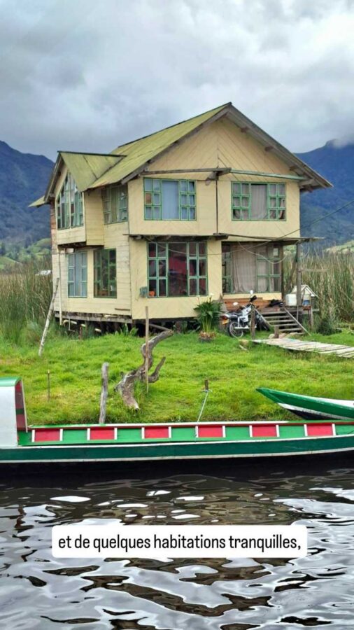 La laguna Cocha, Pasto, Colombie : maison au bord d'un canal