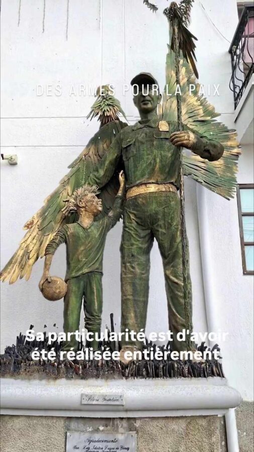 Statue Le Gardien de Police, Aguadas, Colombie