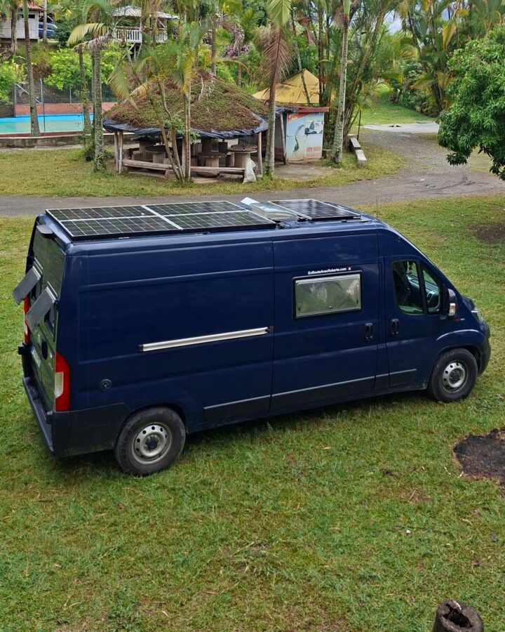 Vanlife, autonomie énergétique, panneaux solaires