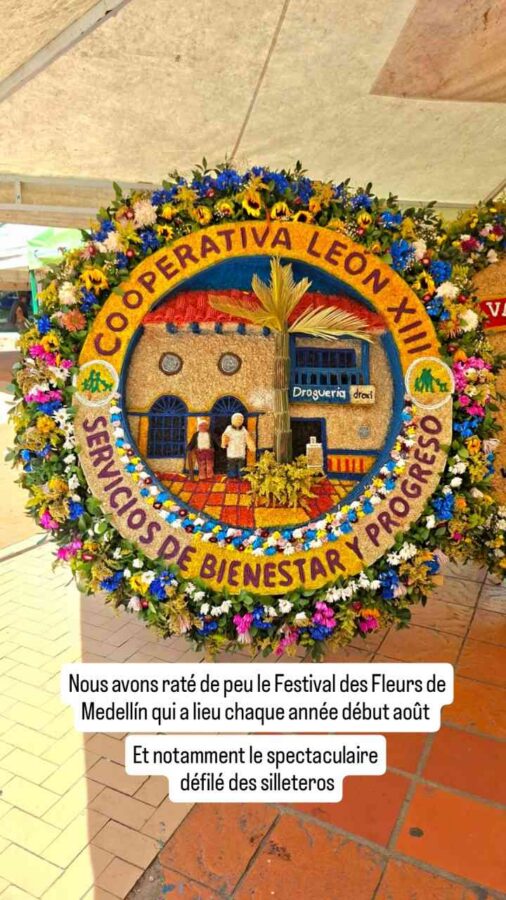 Silleteros, porteurs de fleurs, Guatapé, Medellin, Colombie