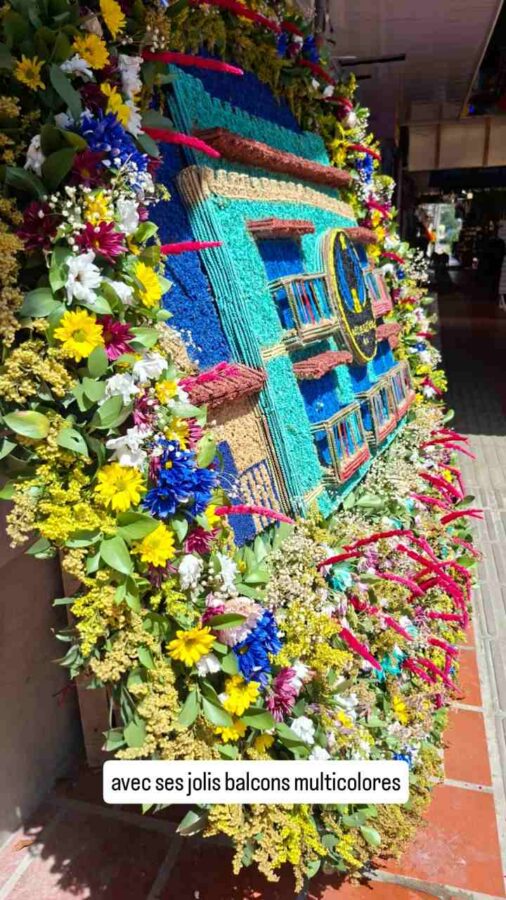 Silleteros, porteurs de fleurs, Guatapé, Medellin, Colombie