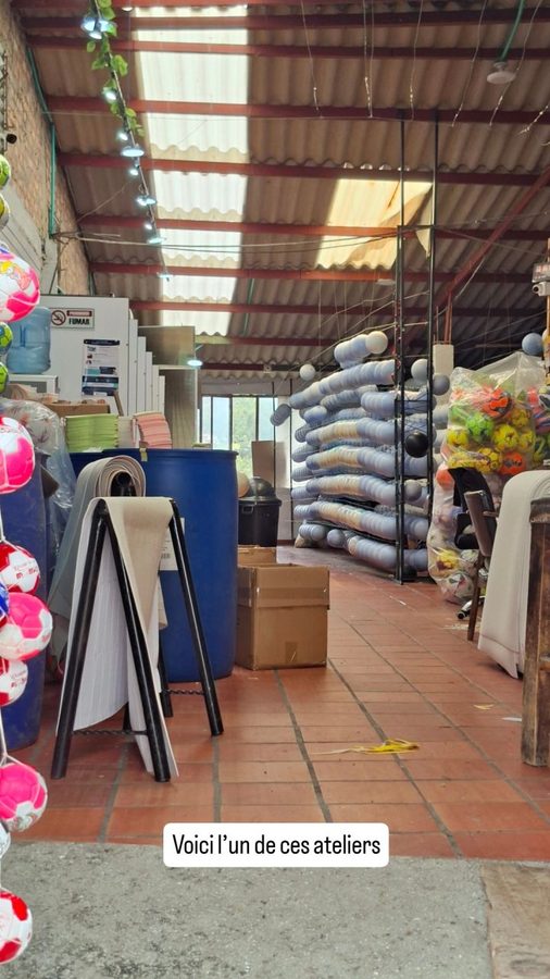 Mongui et la production de ballons de football