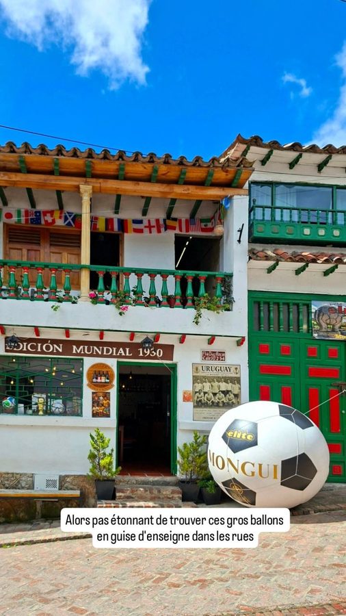 Mongui et la production de ballons de football